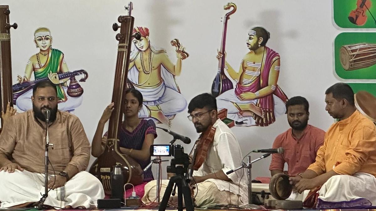 Vignesh Ishwar was at his imaginative best at his concert for Maarga